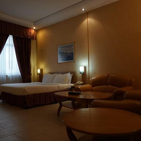 E5 Apartments Manama Eksteriør bilde